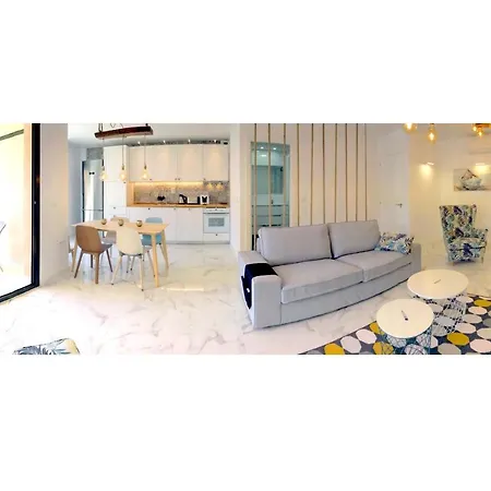 شقة New 2br 100m-to-beach Free Parking *