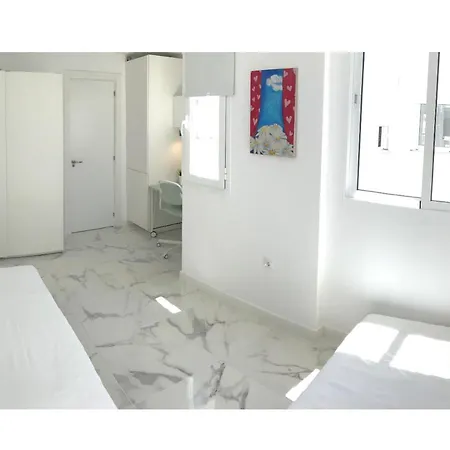 New 2br 100m-to-beach Free Parking Fuengirola
