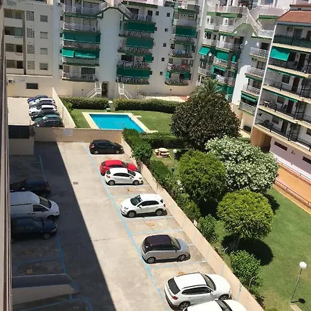 New 2br 100m-to-beach Free Parking Appartamento